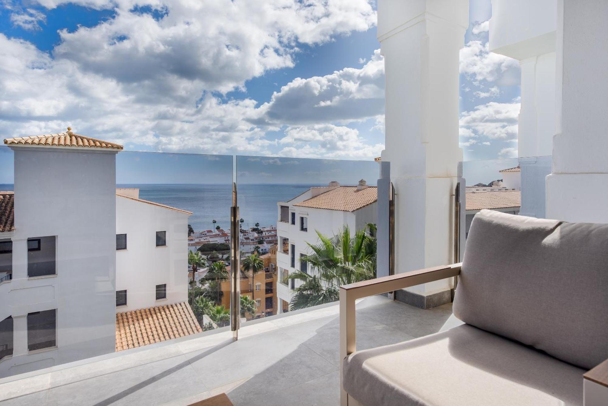 Luxurious Apartment With Sea Views Blue Suites B2-103 Manilva Exterior foto